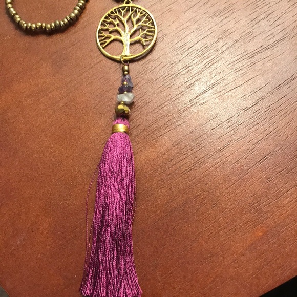 Beautiful Handmade Balinese Necklace - Picture 4 of 4